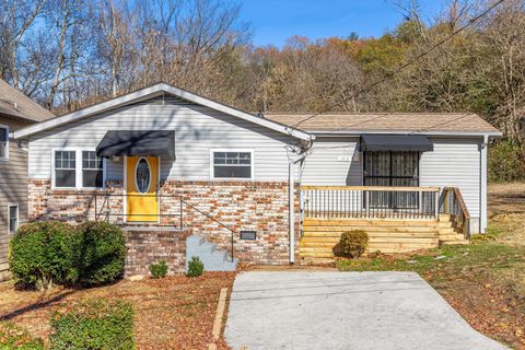 Photo of 1313 W 46th Street, Chattanooga, TN 37409 (MLS # 1534591)