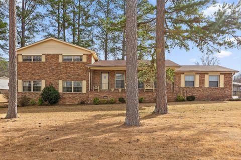 Photo of 2104 Crown Court Lane, Chattanooga, TN 37421 (MLS # 1526125)