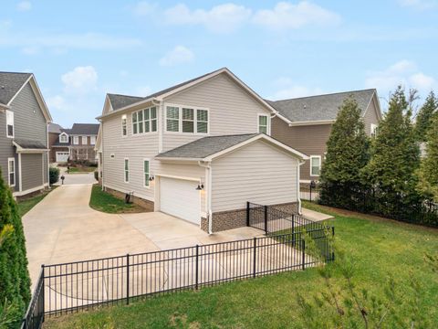 Tiny photo for 1684 Westover Lane, Chattanooga, TN 37405 (MLS # 1526086)