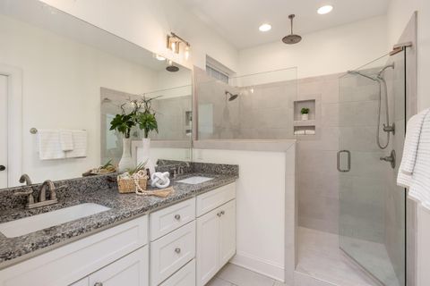 Tiny photo for 1684 Westover Lane, Chattanooga, TN 37405 (MLS # 1526086)