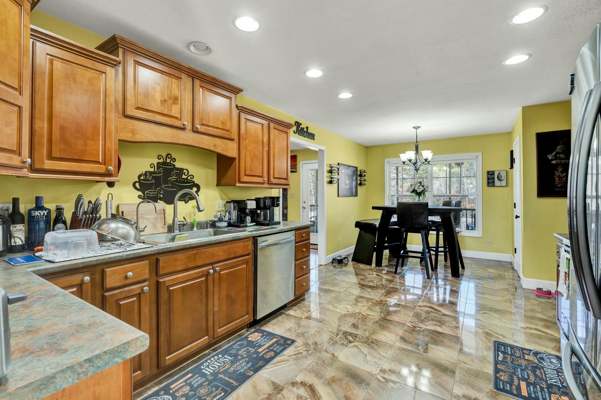 1306 Tomahawk Drive, Maryville, Tennessee image 10