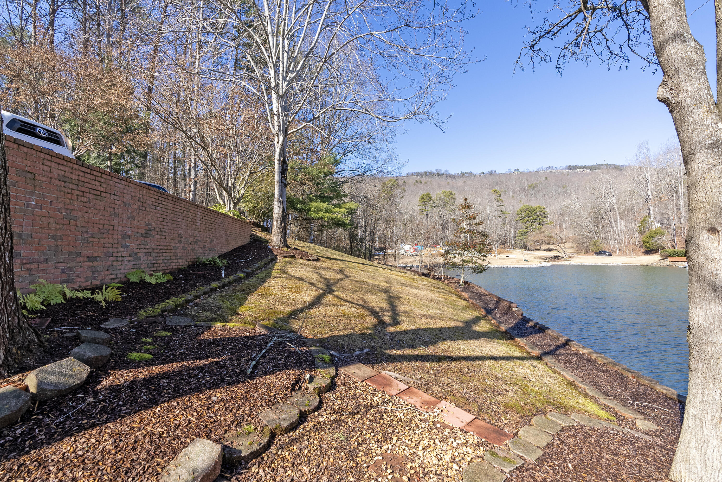 294 Lake Hills Drive, Trenton, Georgia image 12