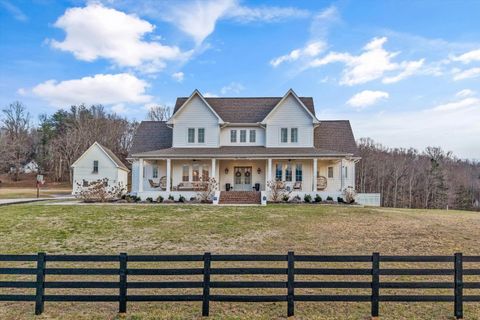 Tiny photo for 130 Hendren Lane, Clinton, TN 37716 (MLS # 1528449)