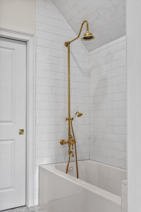 Tiny photo for 130 Hendren Lane, Clinton, TN 37716 (MLS # 1528449)