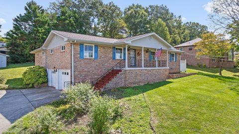 Photo of 1616 Miriam Lane, Chattanooga, TN 37421 (MLS # 1528037)