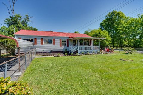 Photo of 4909 Fike Drive, Chattanooga, TN 37412 (MLS # 1532820)