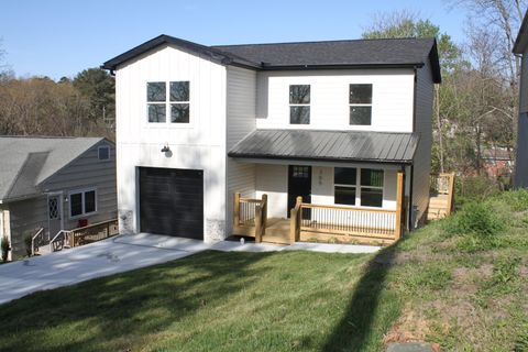 Photo of 705 Hargraves Avenue, Chattanooga, TN 37411 (MLS # 1531295)