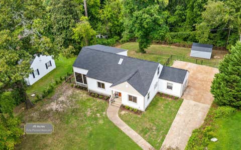Photo of 2821 Ozark Road, Chattanooga, TN 37415 (MLS # 1538252)