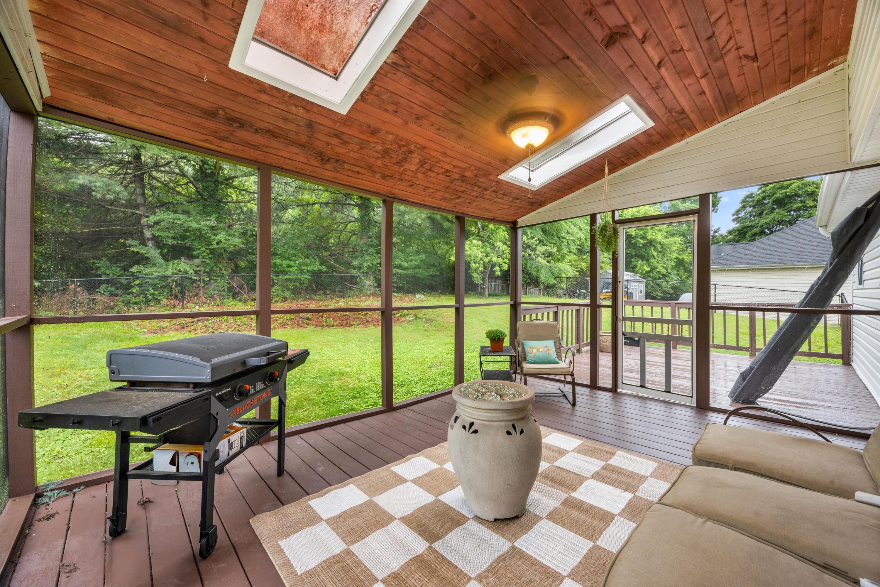 1219 Woodsage Drive, Soddy Daisy, Tennessee image 21