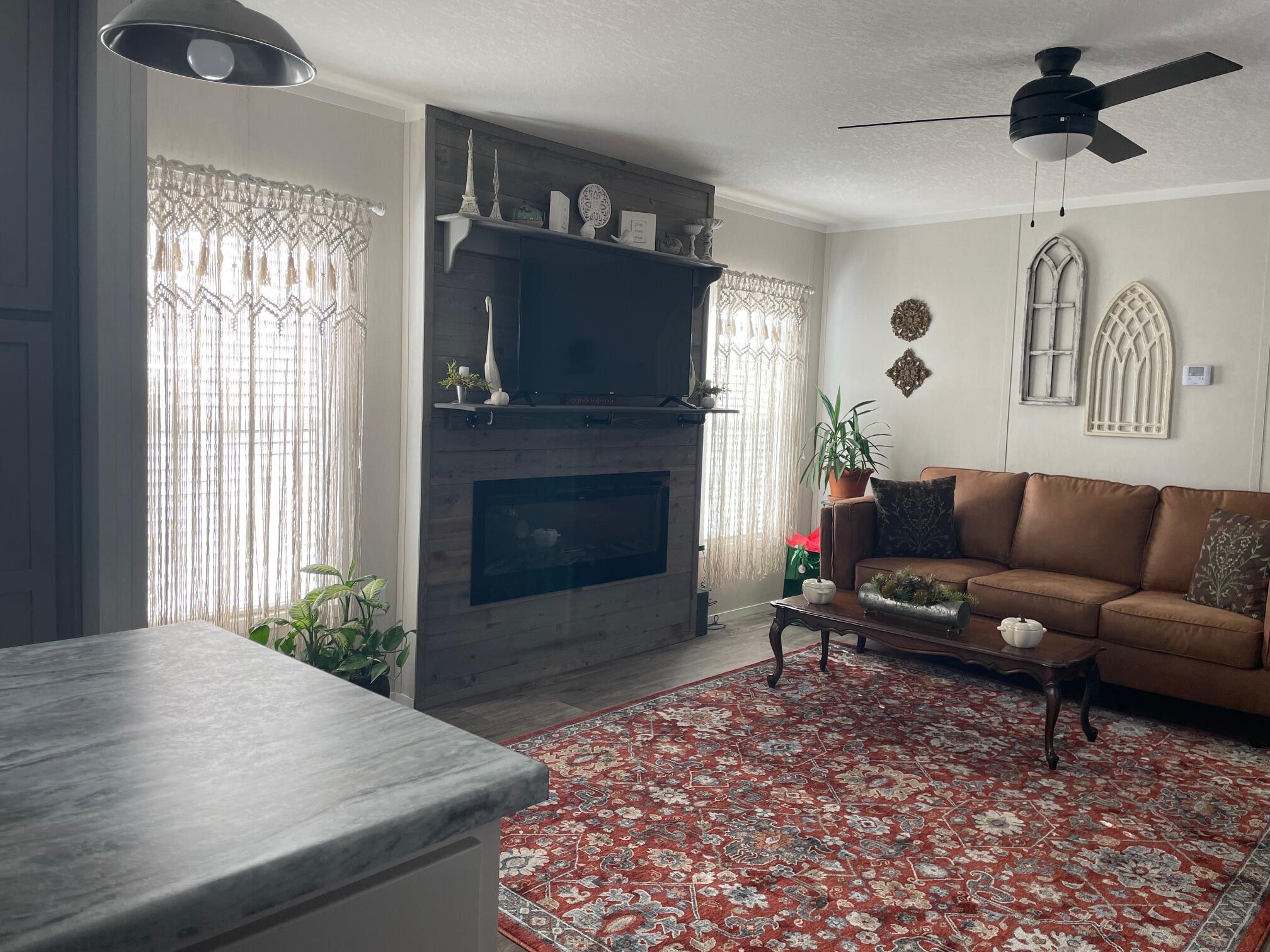 Higdon, Alabama 35979, United States, 3 Bedrooms Bedrooms, ,2 BathroomsBathrooms,Residential,Active,249138