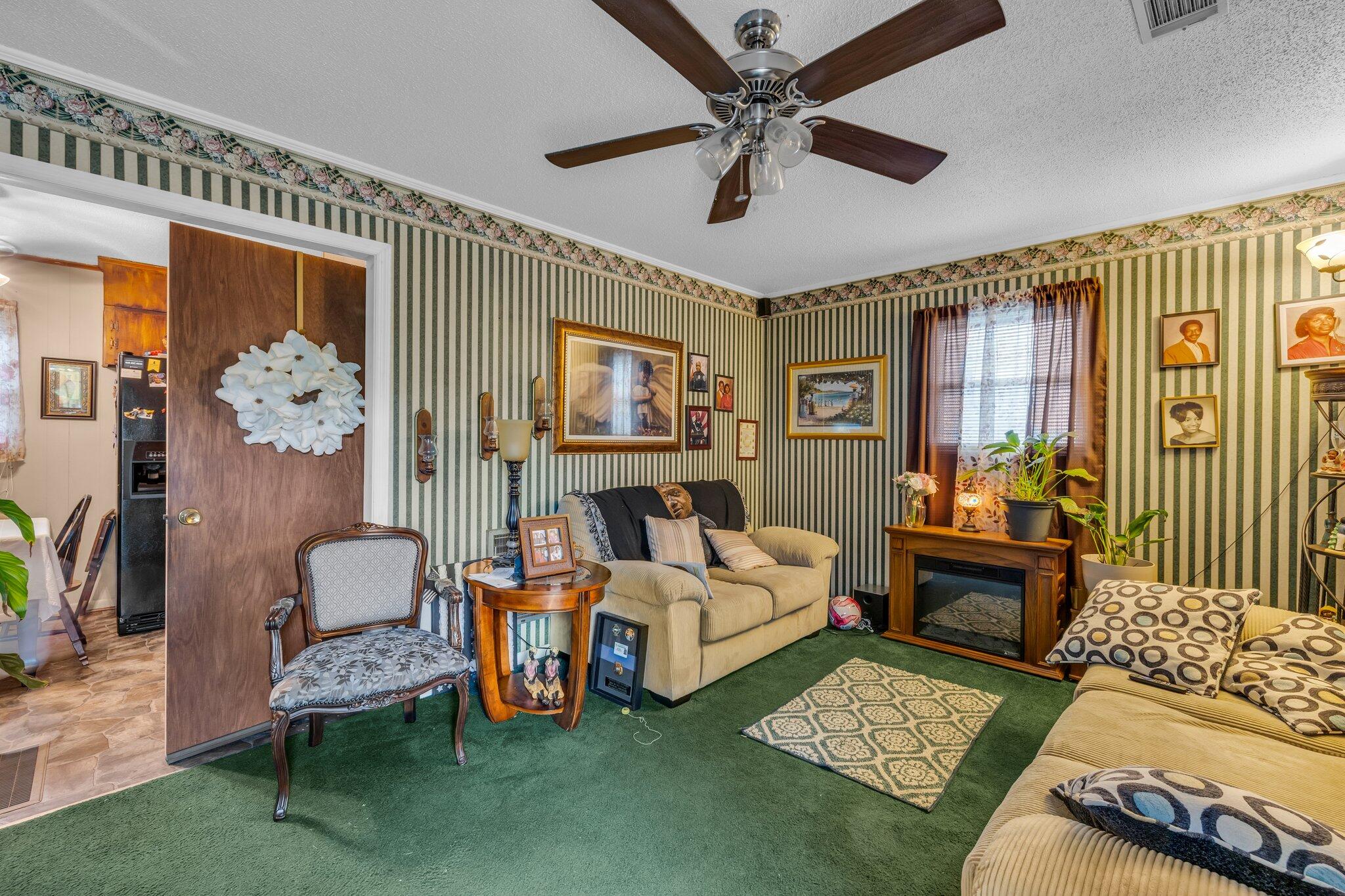 1211 Crest Drive, Cleveland, Tennessee image 9