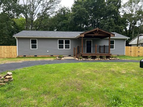 8430 Springfield Road Soddy Daisy TN 37379