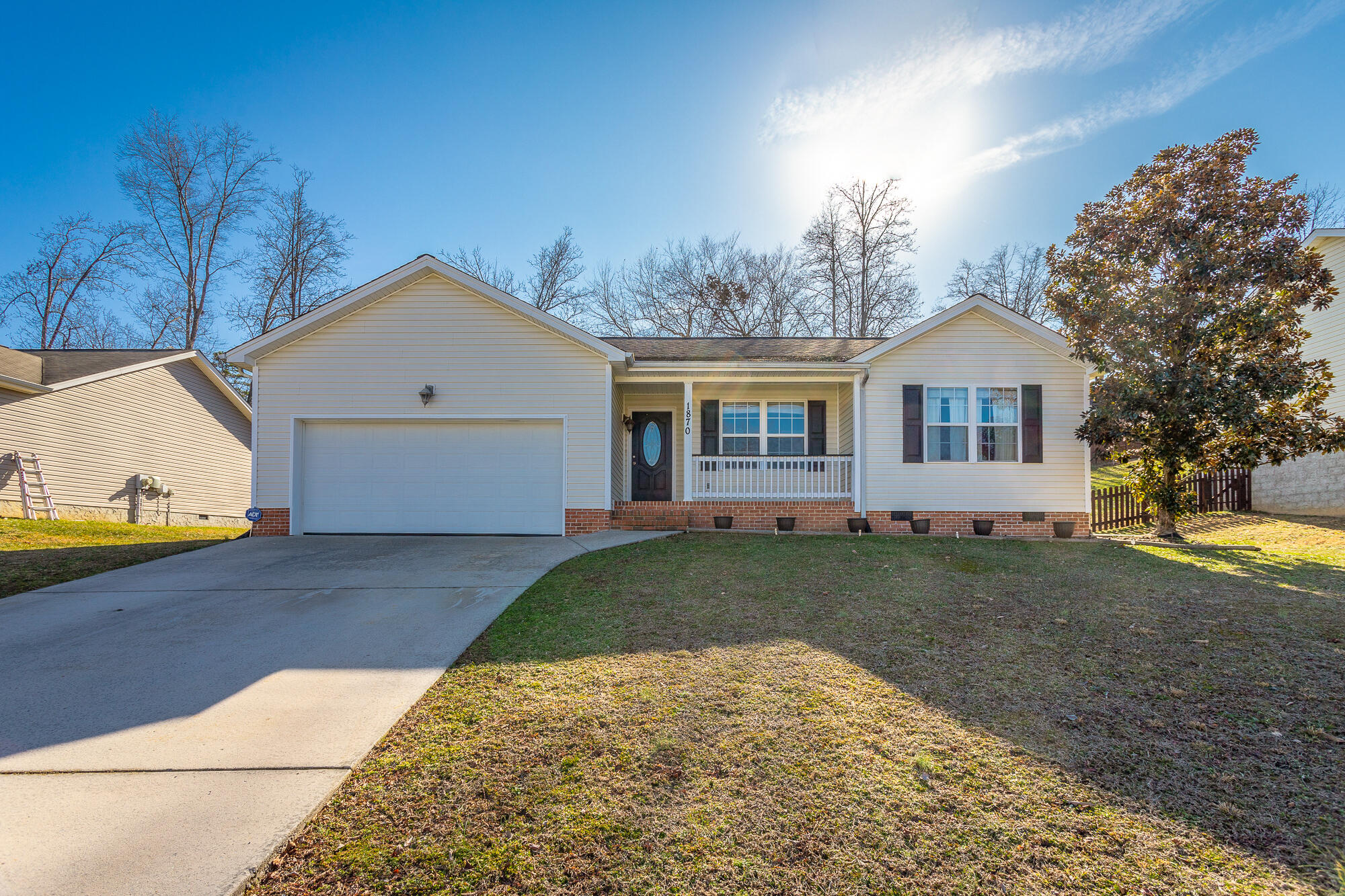 1870 Sassafras Lane, Soddy Daisy, Tennessee image 1