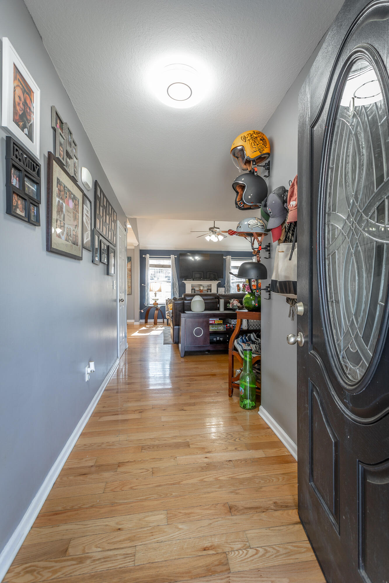 1870 Sassafras Lane, Soddy Daisy, Tennessee image 2