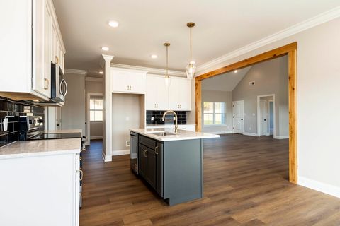 Tiny photo for 7962 N Lee Highway, Cleveland, TN 37312 (MLS # 1527381)