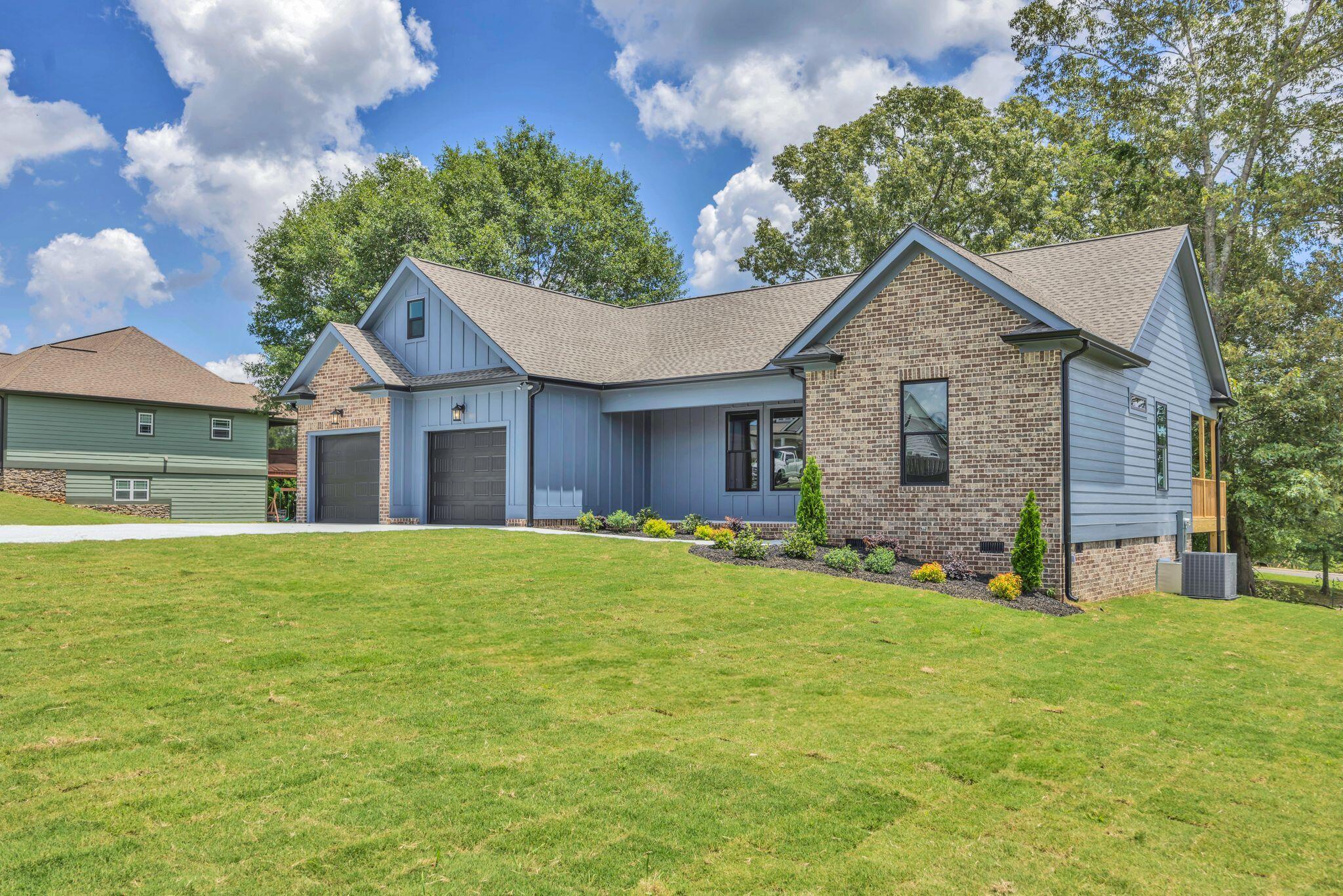 32 Seven Pines Lane