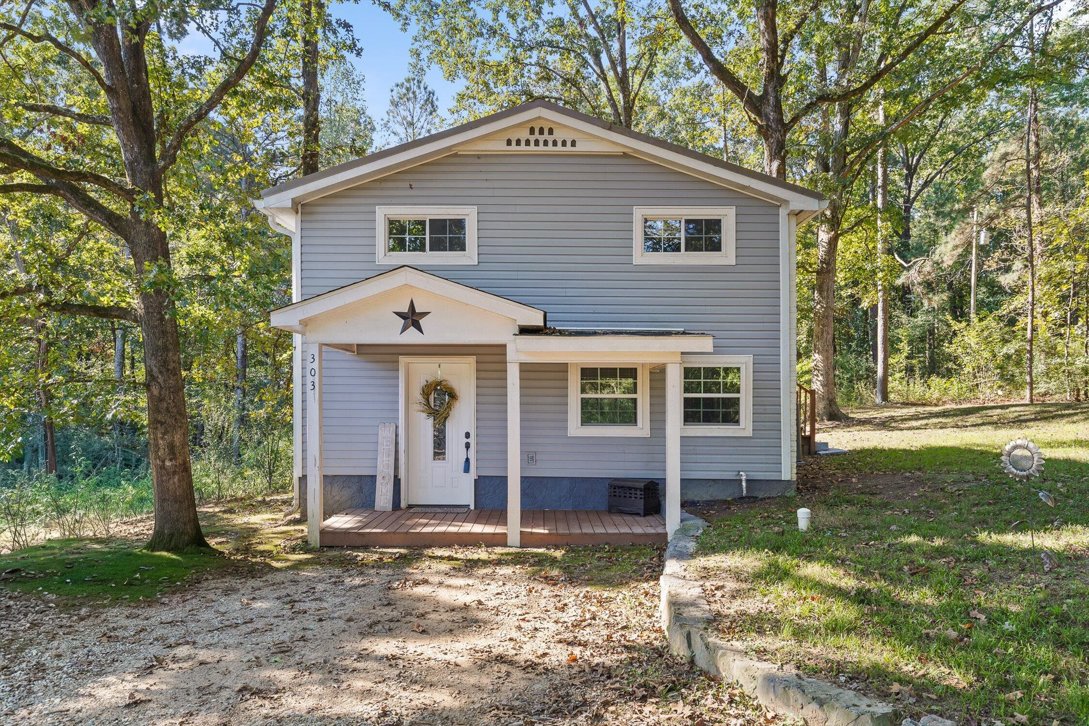 Dalton, Georgia 30721, United States, 3 Bedrooms Bedrooms, ,1 BathroomBathrooms,Residential,Active,224880