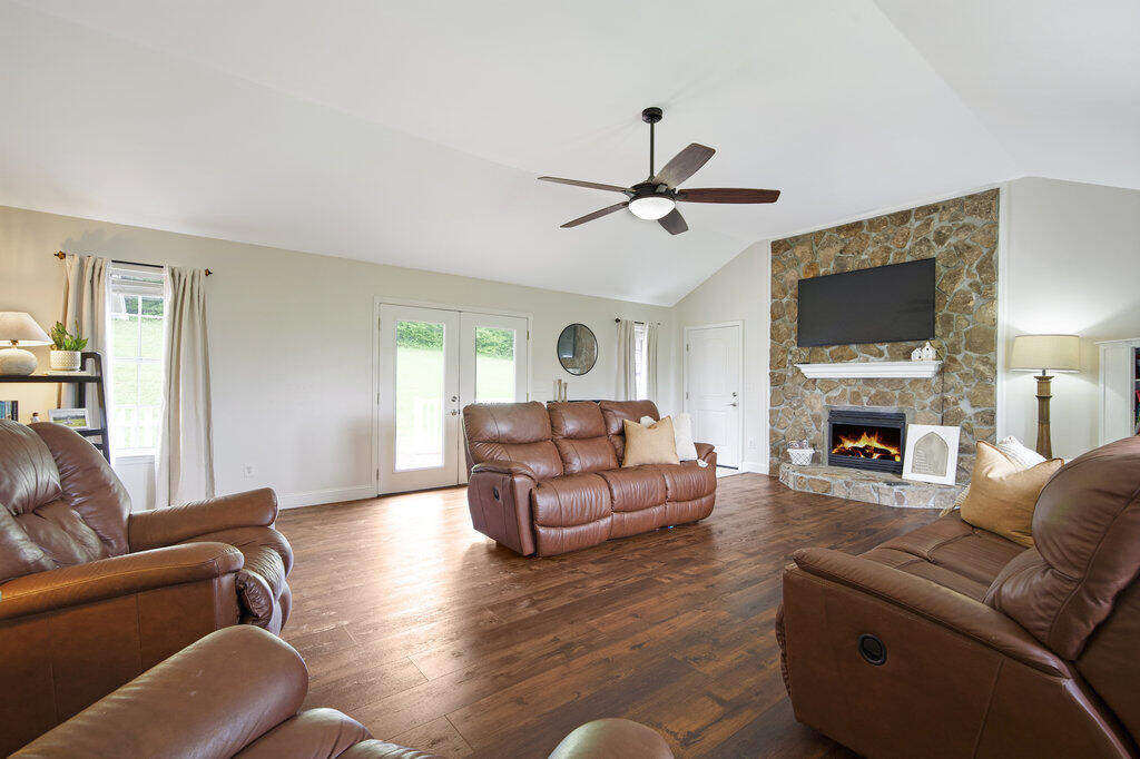 1121 Walnut Grove Church Road, Dayton, Tennessee image 10