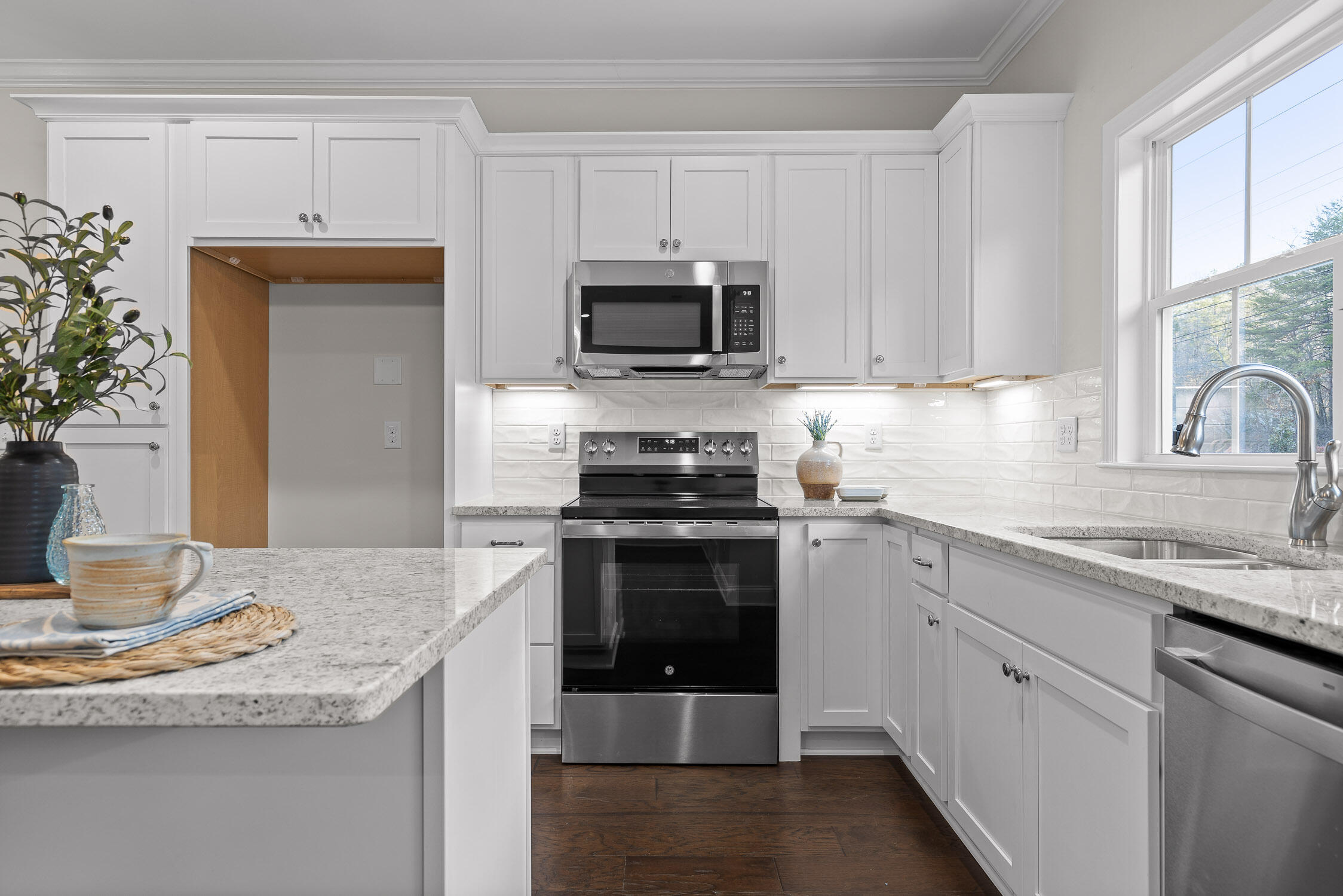 9061 Dallas Hollow Road, Soddy Daisy, Tennessee image 12