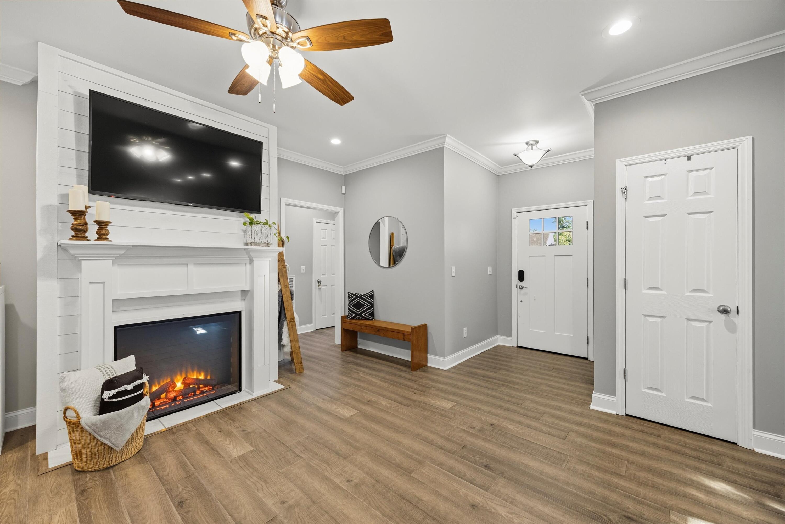 60 Red Oak Ridge Drive