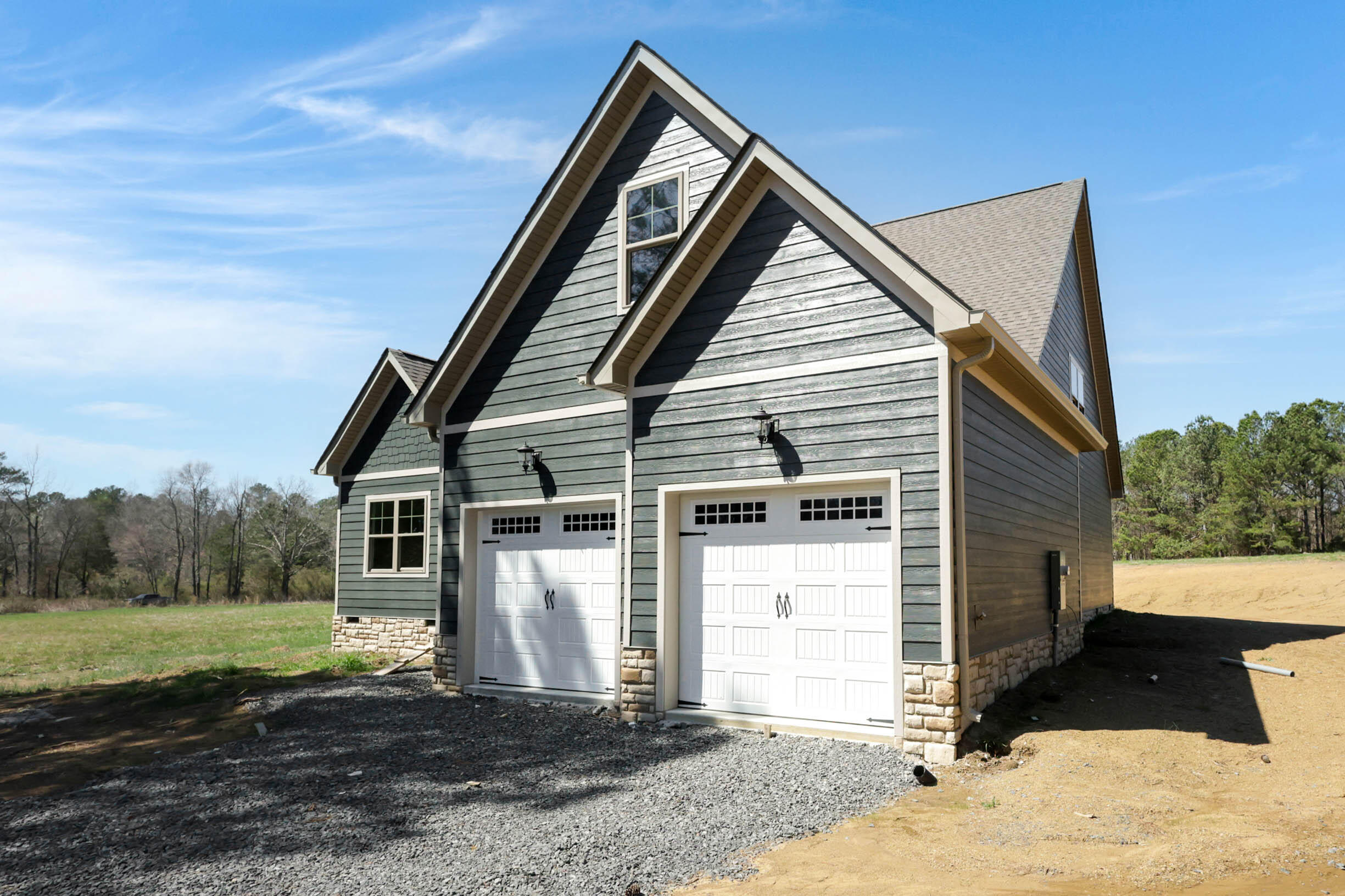 3372 Tunnel Hill Road