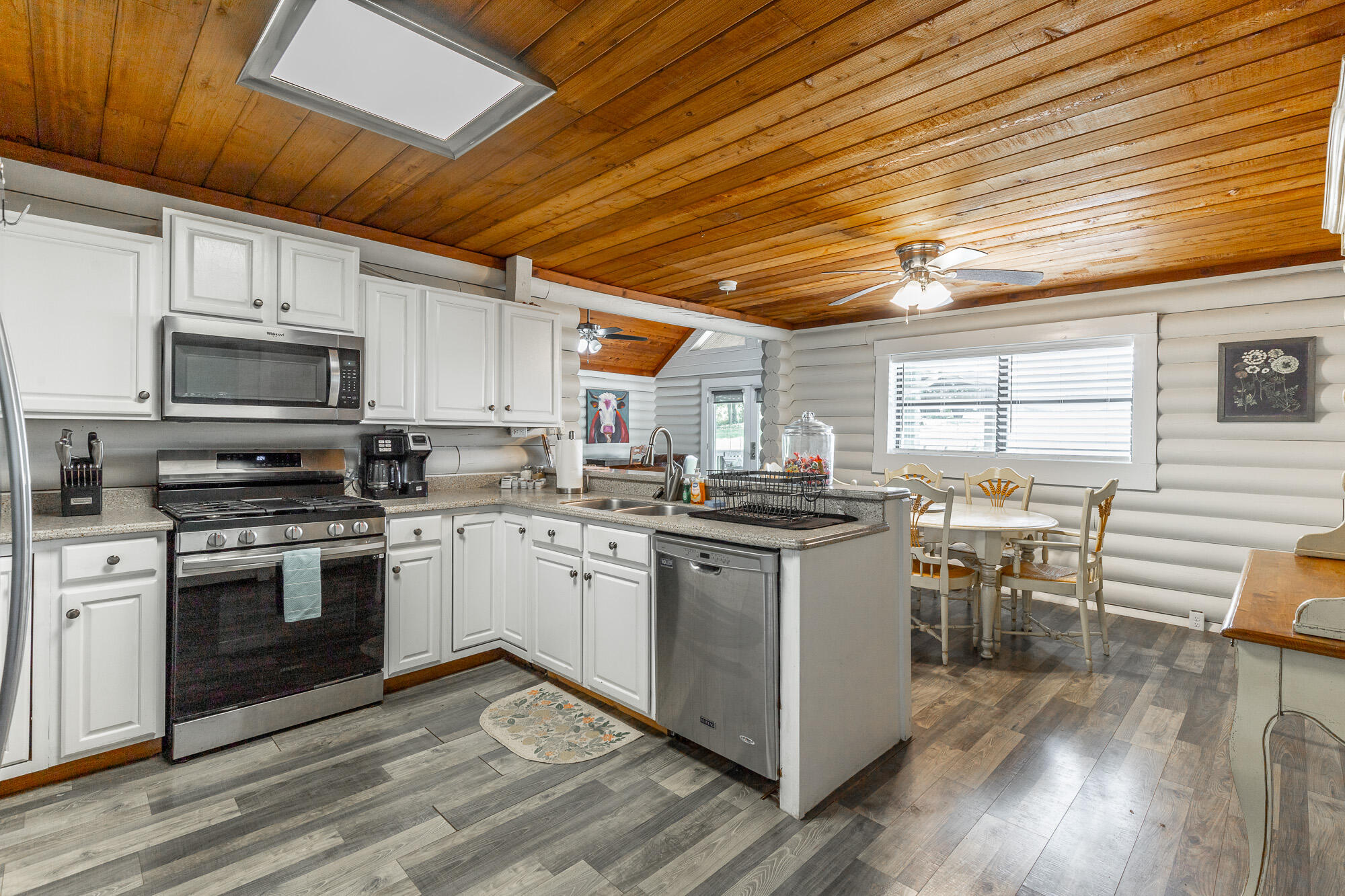 635 Cook Road