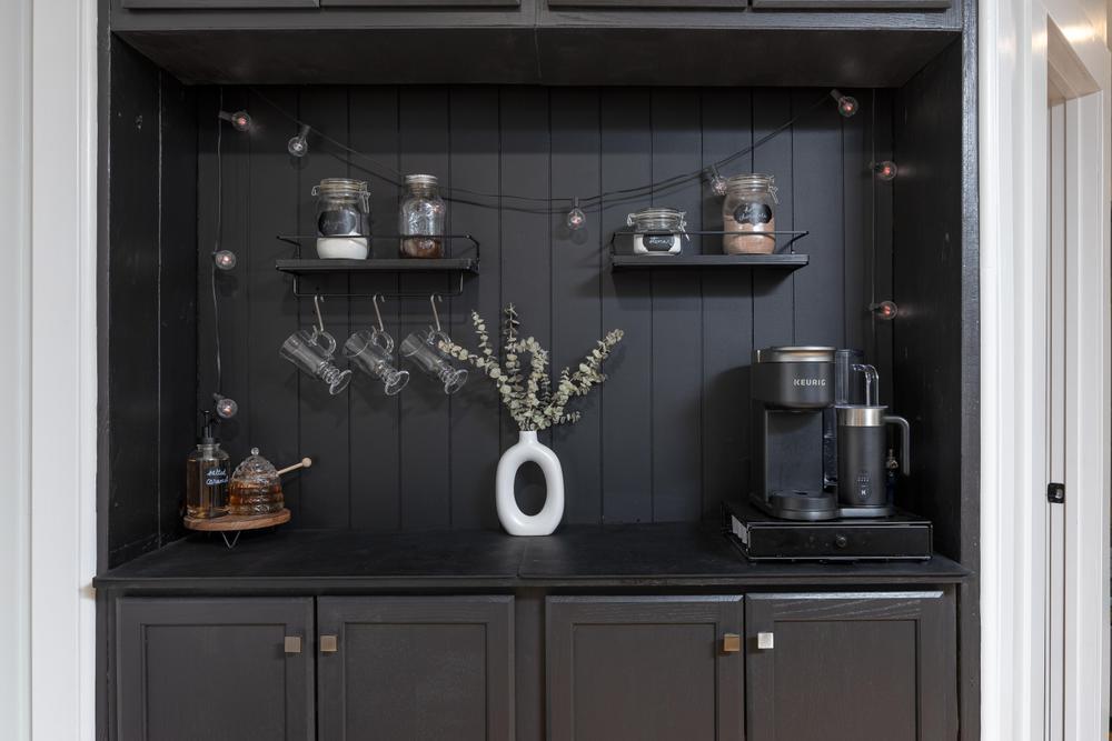 Hixson, Tennessee 37343, United States, 3 Bedrooms Bedrooms, ,2 BathroomsBathrooms,Residential,Contingent,15707