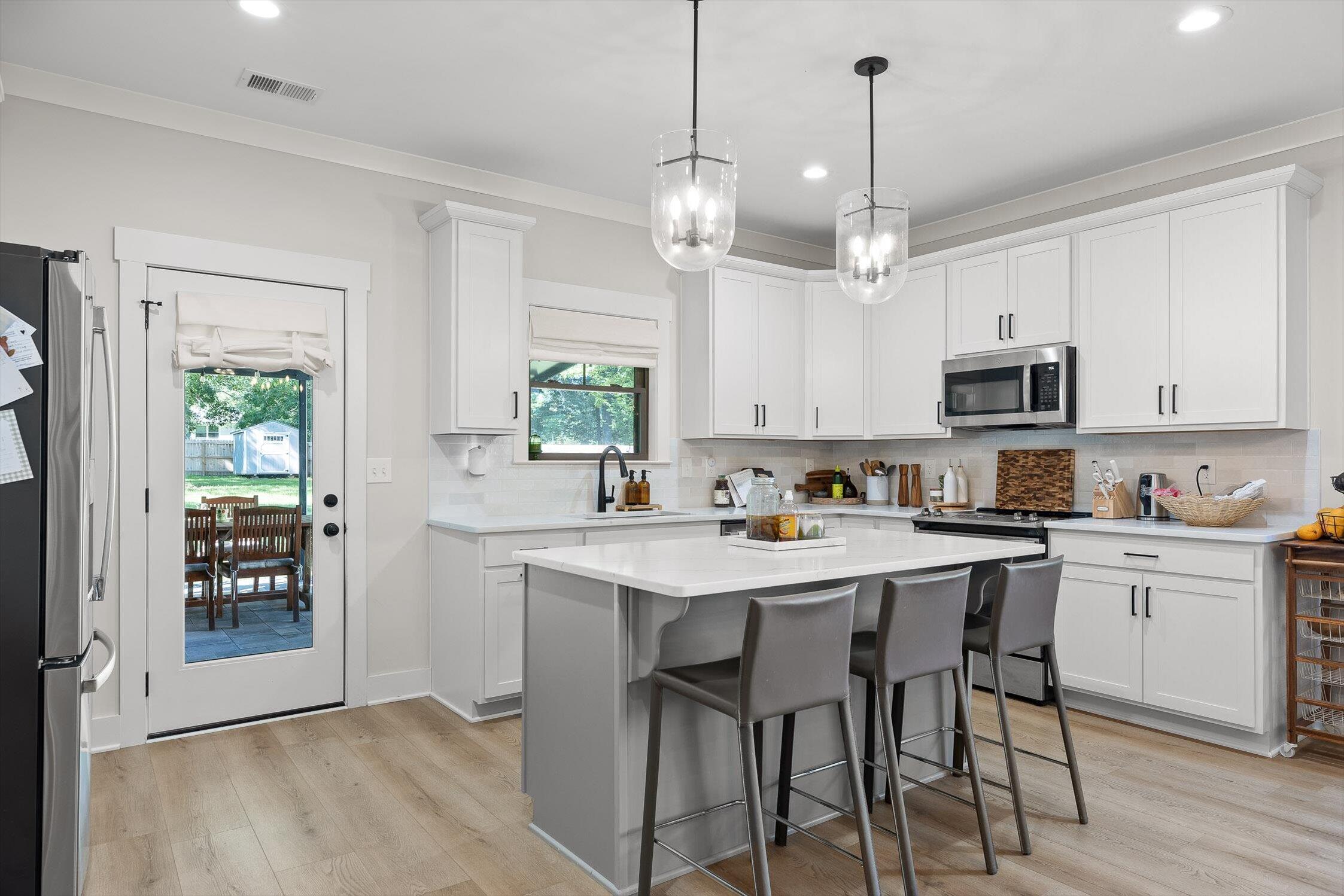 Chattanooga, Tennessee 37421, United States, 3 Bedrooms Bedrooms, ,2 BathroomsBathrooms,Residential,Active,167416