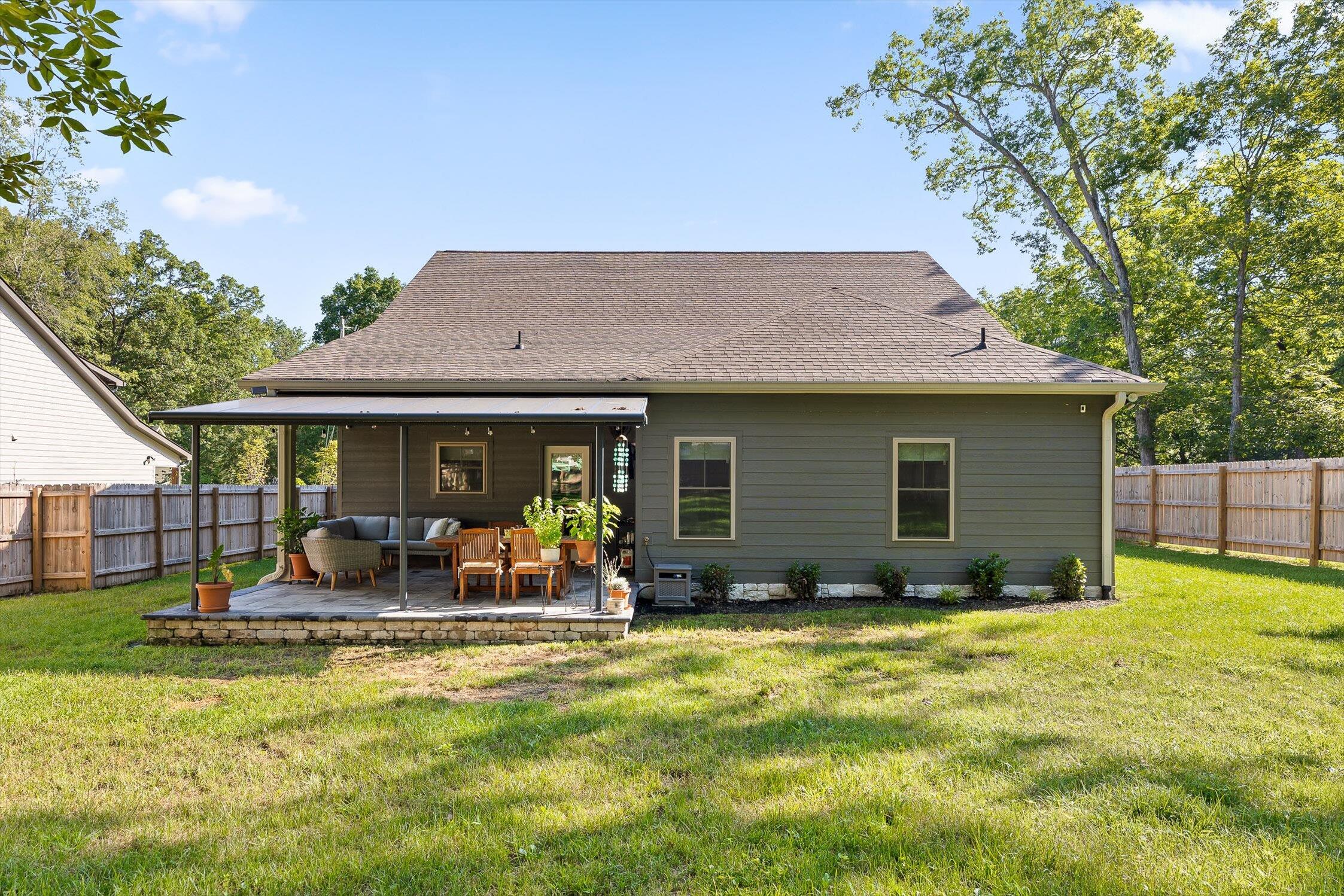 Chattanooga, Tennessee 37421, United States, 3 Bedrooms Bedrooms, ,2 BathroomsBathrooms,Residential,Active,167416