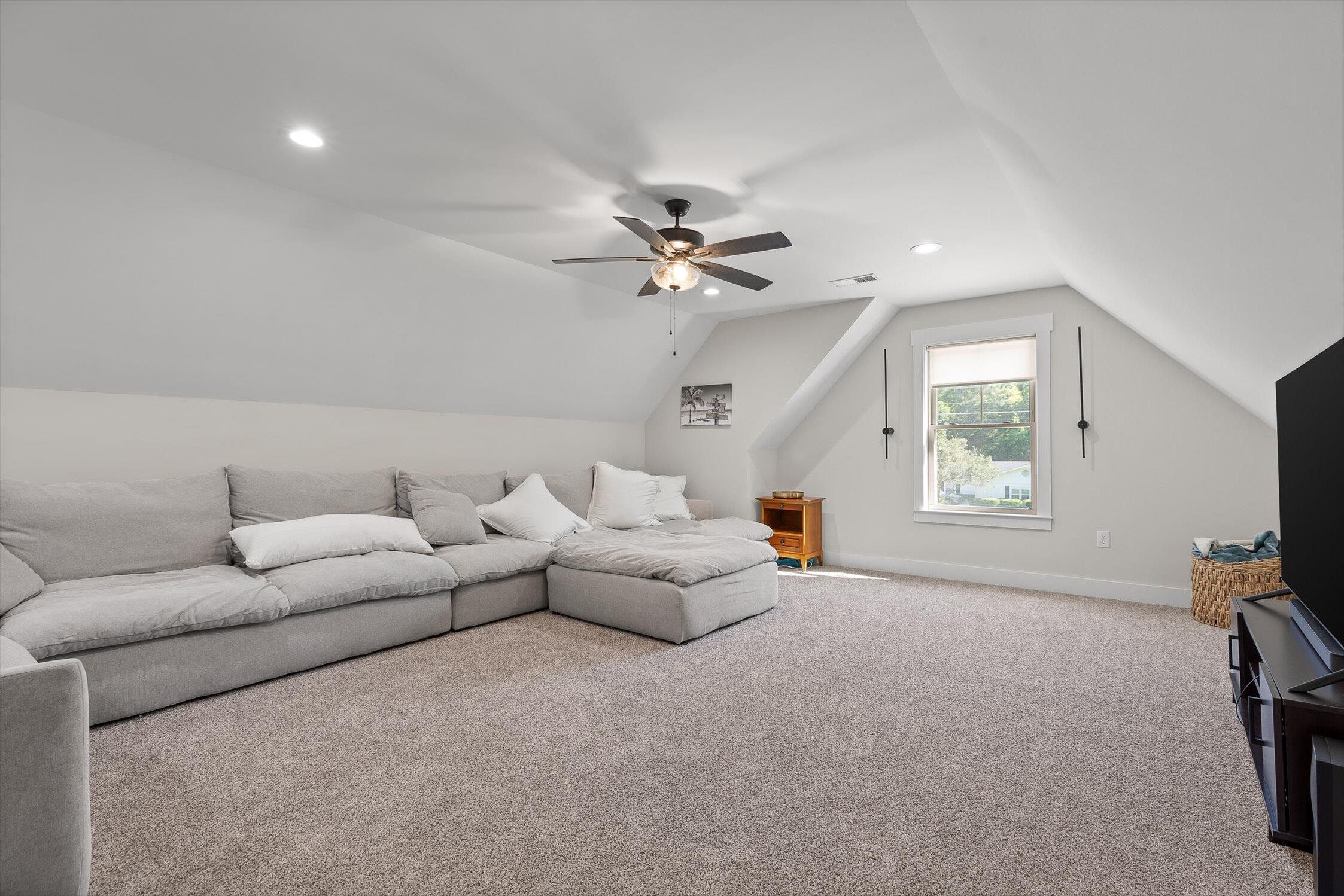 Chattanooga, Tennessee 37421, United States, 3 Bedrooms Bedrooms, ,2 BathroomsBathrooms,Residential,Active,167416