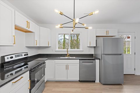 Tiny photo for 732 Roberta Drive, Rossville, GA 30741 (MLS # 1528470)