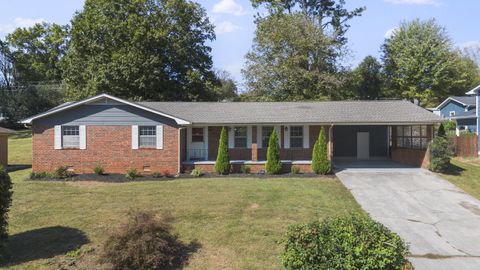 Photo of 2809 Pine Drive NE, Cleveland, TN 37312 (MLS # 1522232)