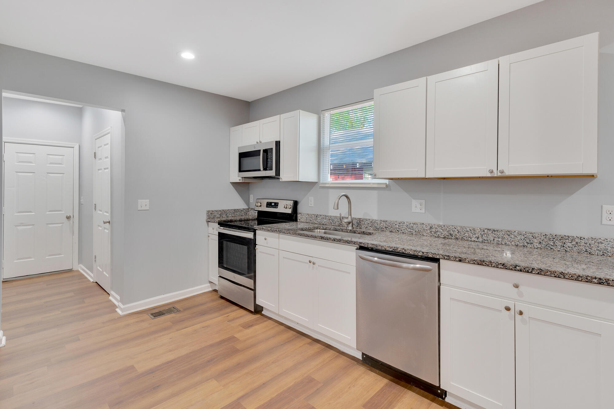 2704 E 21st Street, Chattanooga, Tennessee image 7