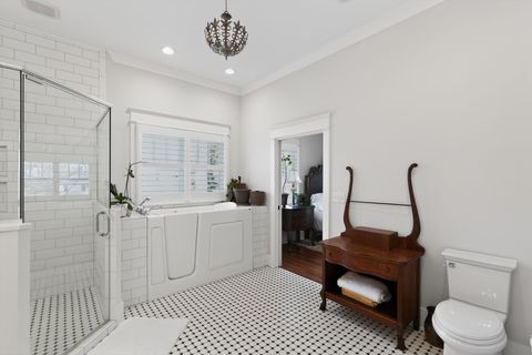 Tiny photo for 215 Mcfarland Avenue, Chattanooga, TN 37405 (MLS # 1526711)