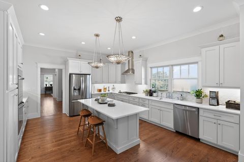 Tiny photo for 215 Mcfarland Avenue, Chattanooga, TN 37405 (MLS # 1526711)