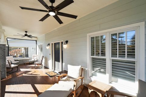 Tiny photo for 215 Mcfarland Avenue, Chattanooga, TN 37405 (MLS # 1526711)