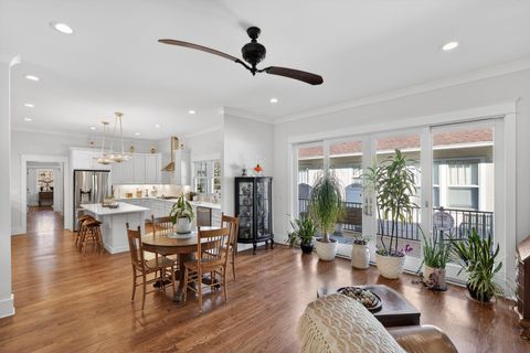 Tiny photo for 215 Mcfarland Avenue, Chattanooga, TN 37405 (MLS # 1526711)