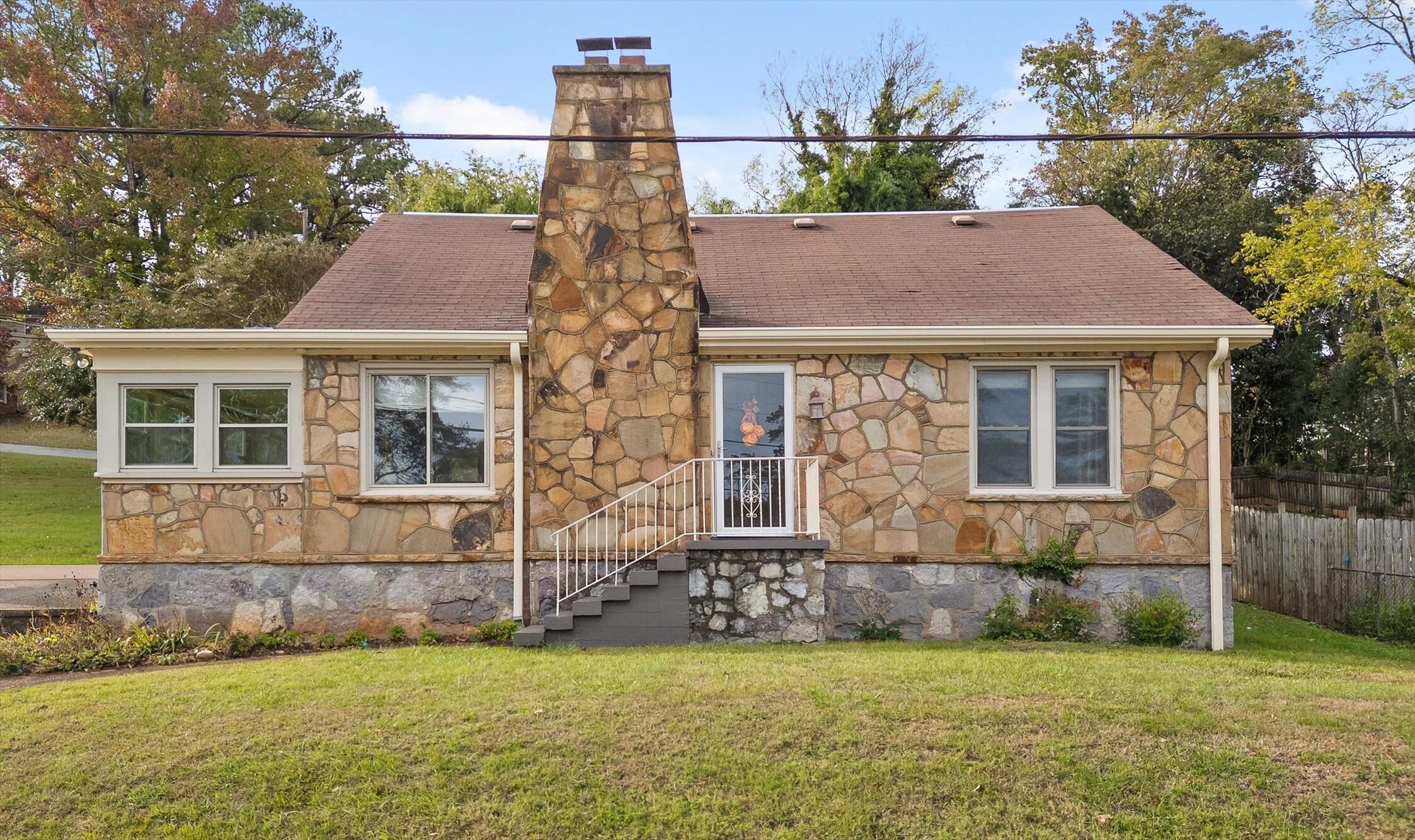 Chattanooga, Tennessee 37415, United States, 4 Bedrooms Bedrooms, ,2 BathroomsBathrooms,Residential,Active,236278