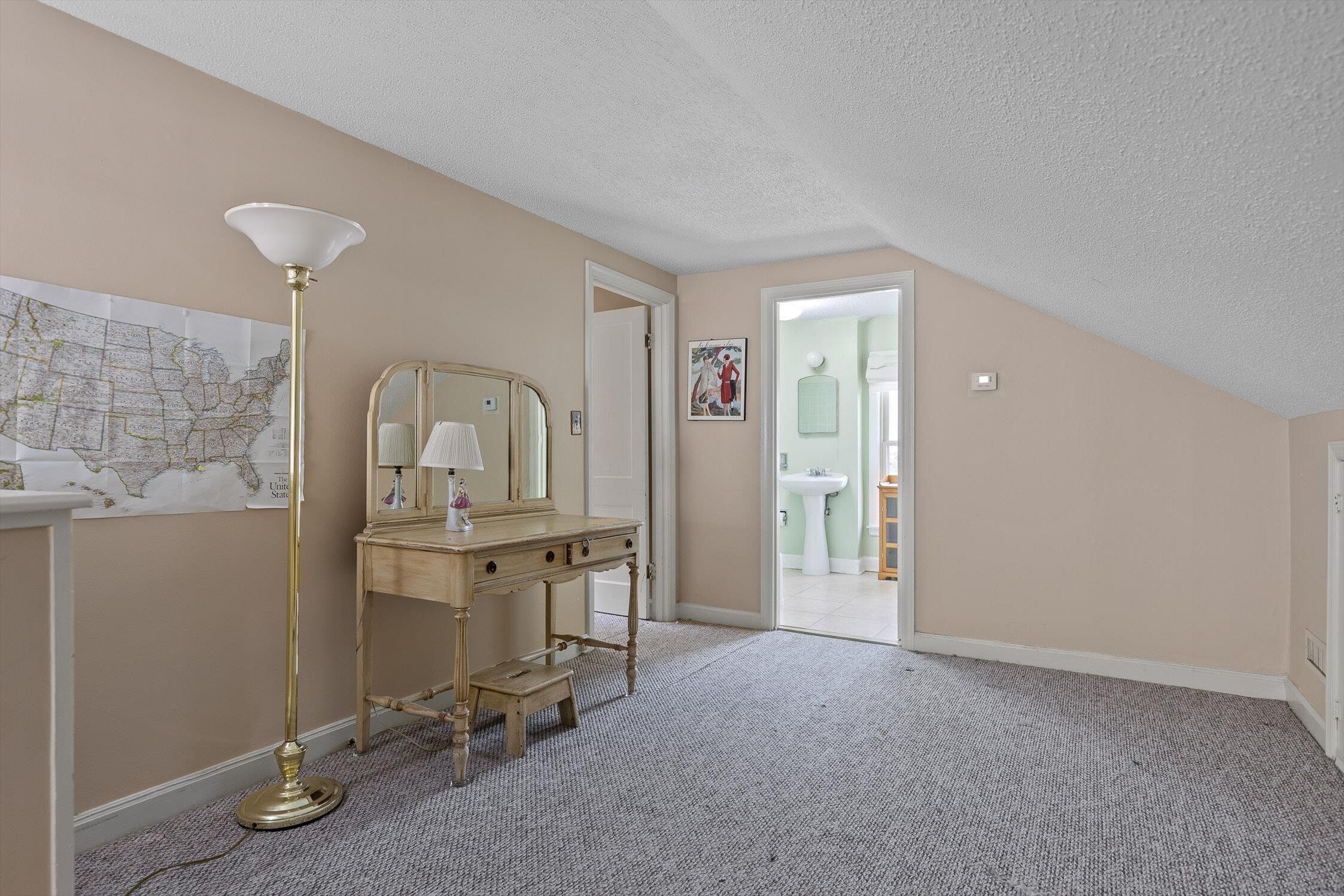 Chattanooga, Tennessee 37415, United States, 4 Bedrooms Bedrooms, ,2 BathroomsBathrooms,Residential,Active,236278