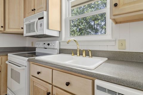 Photo of 5812 Hillcrest Drive, Harrison, TN 37341 (MLS # 1532419)