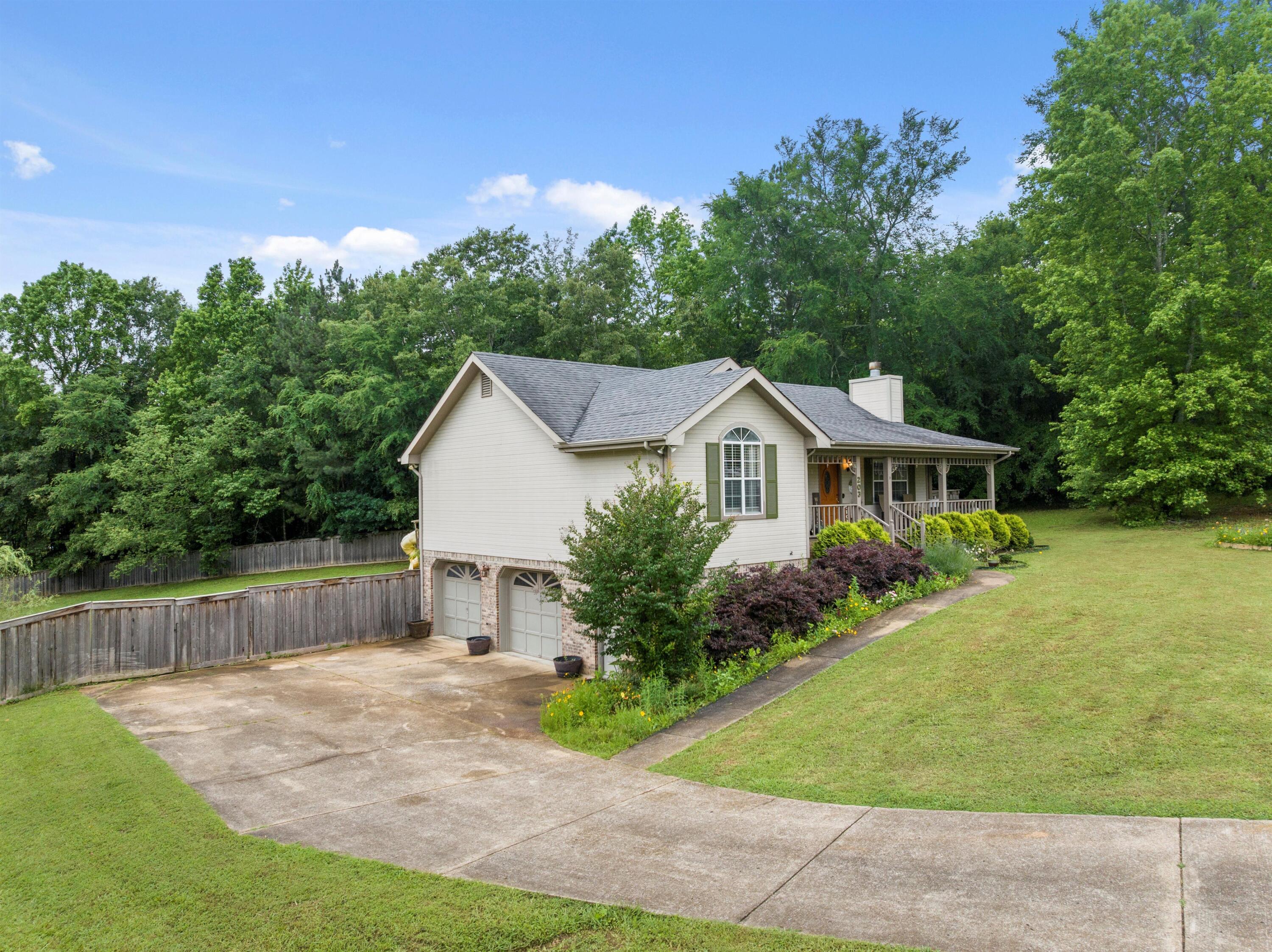 203 Spring Valley Lane, Ringgold, Georgia image 4