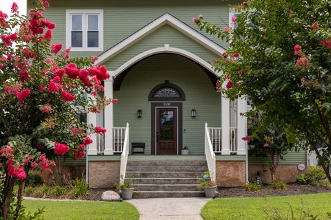 Tiny photo for 1100 S Greenwood Avenue, Chattanooga, TN 37404 (MLS # 1530228)