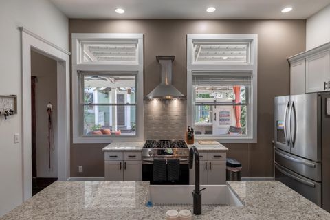 Tiny photo for 1100 S Greenwood Avenue, Chattanooga, TN 37404 (MLS # 1530228)