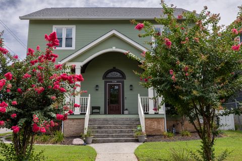 Tiny photo for 1100 S Greenwood Avenue, Chattanooga, TN 37404 (MLS # 1530228)