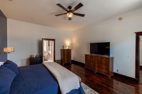 Tiny photo for 1100 S Greenwood Avenue, Chattanooga, TN 37404 (MLS # 1530228)