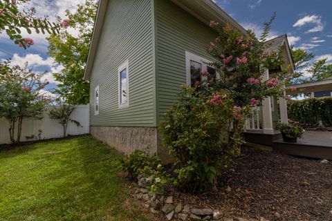 Tiny photo for 1100 S Greenwood Avenue, Chattanooga, TN 37404 (MLS # 1530228)