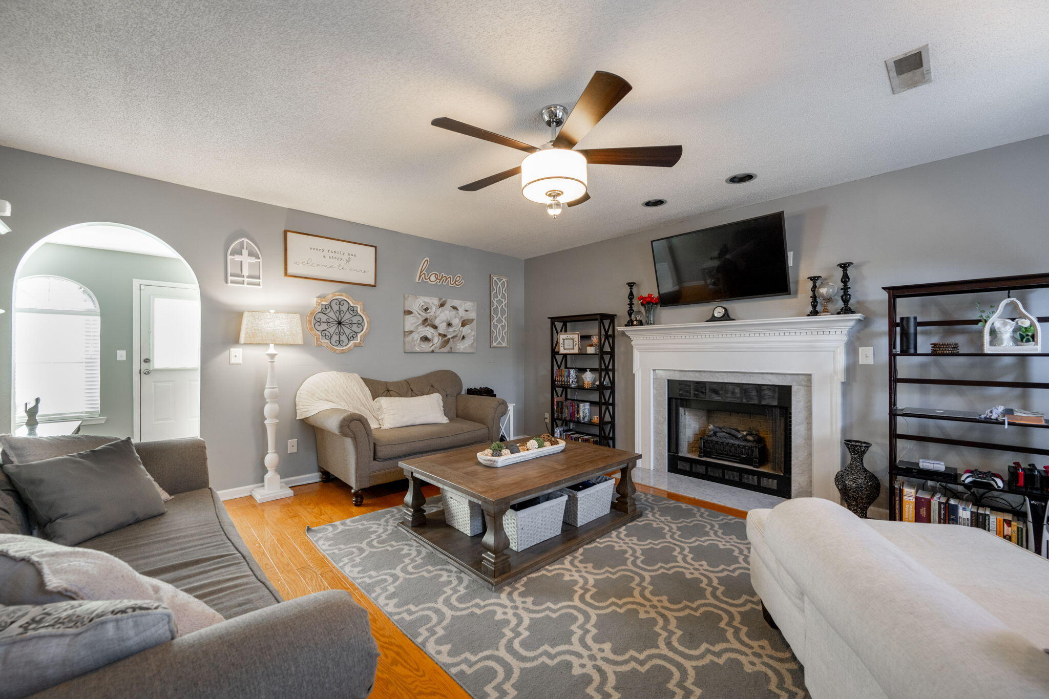605 Black Oak Drive #UNIT 119, Dalton, Georgia image 6