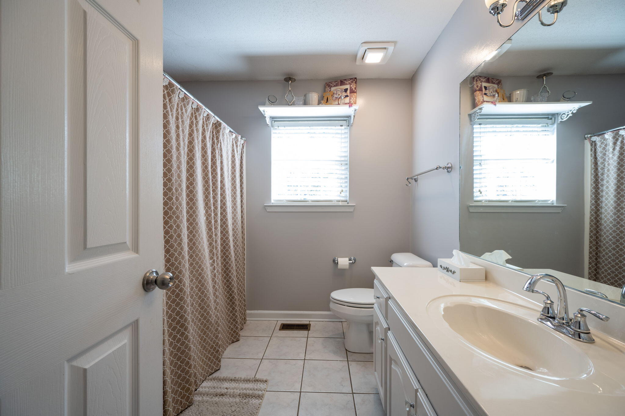 605 Black Oak Drive #UNIT 119, Dalton, Georgia image 18