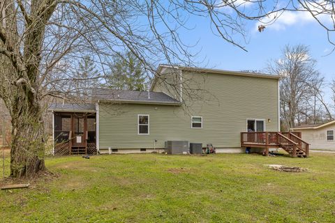 Tiny photo for 421 Timberlinks Drive, Signal Mountain, TN 37377 (MLS # 1525060)