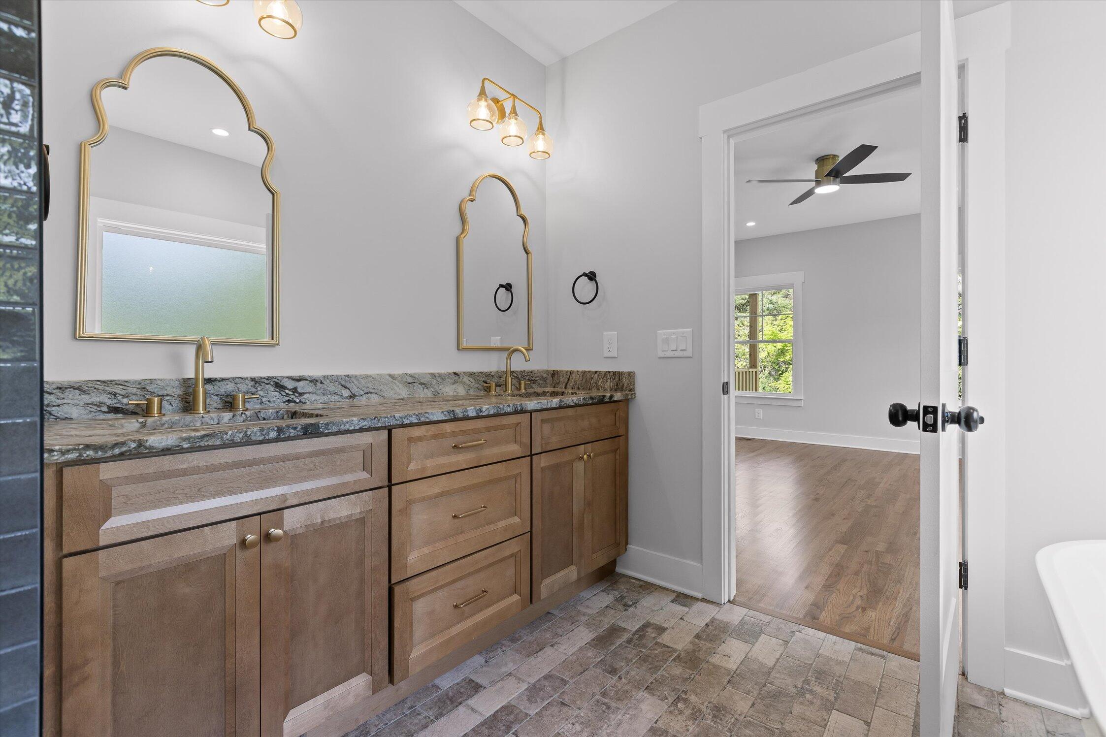 210 Arthur Lane, Cleveland, Tennessee image 21
